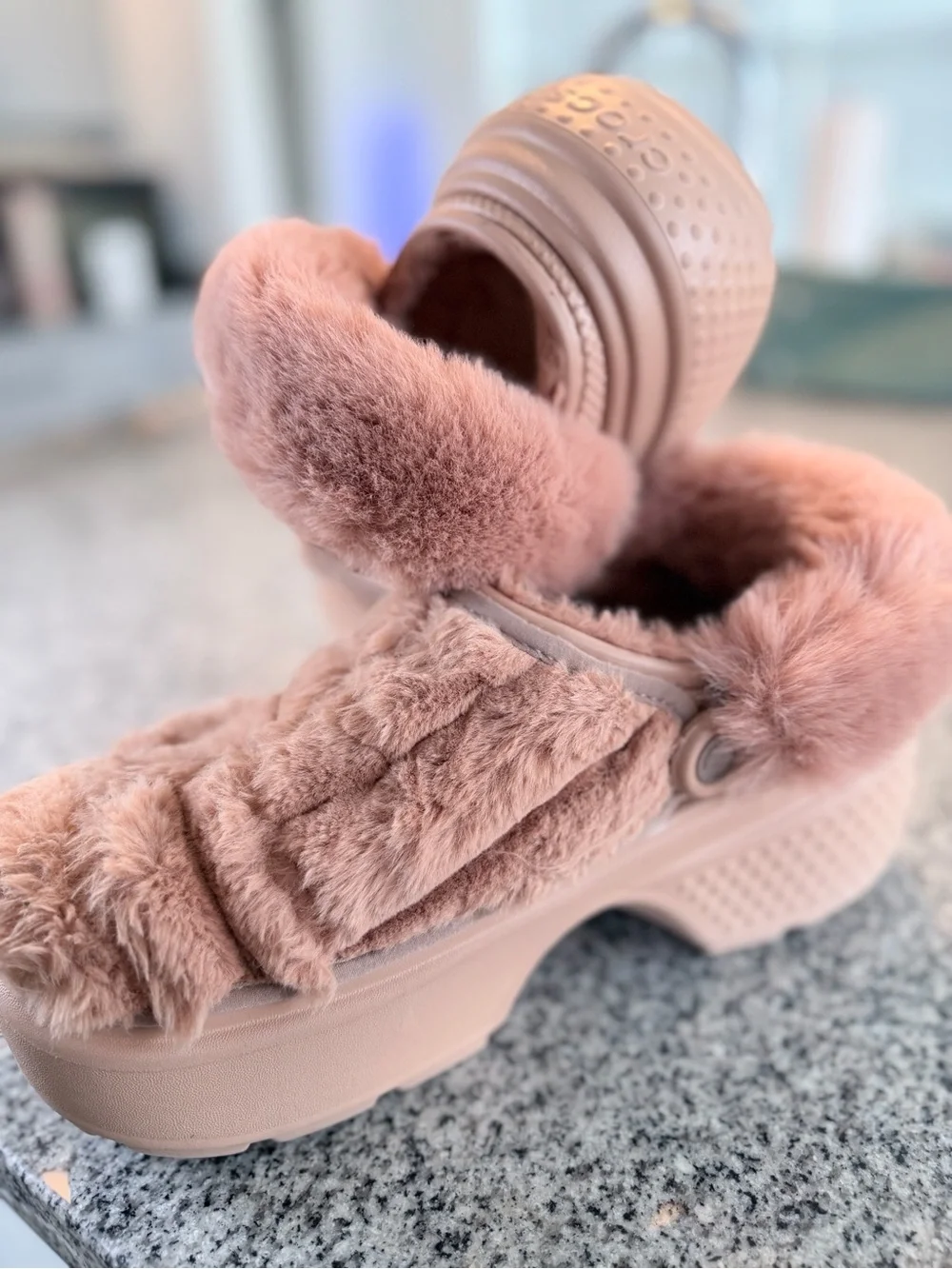 CROCS Kids Blush Pink Fuzzy Lined Clog